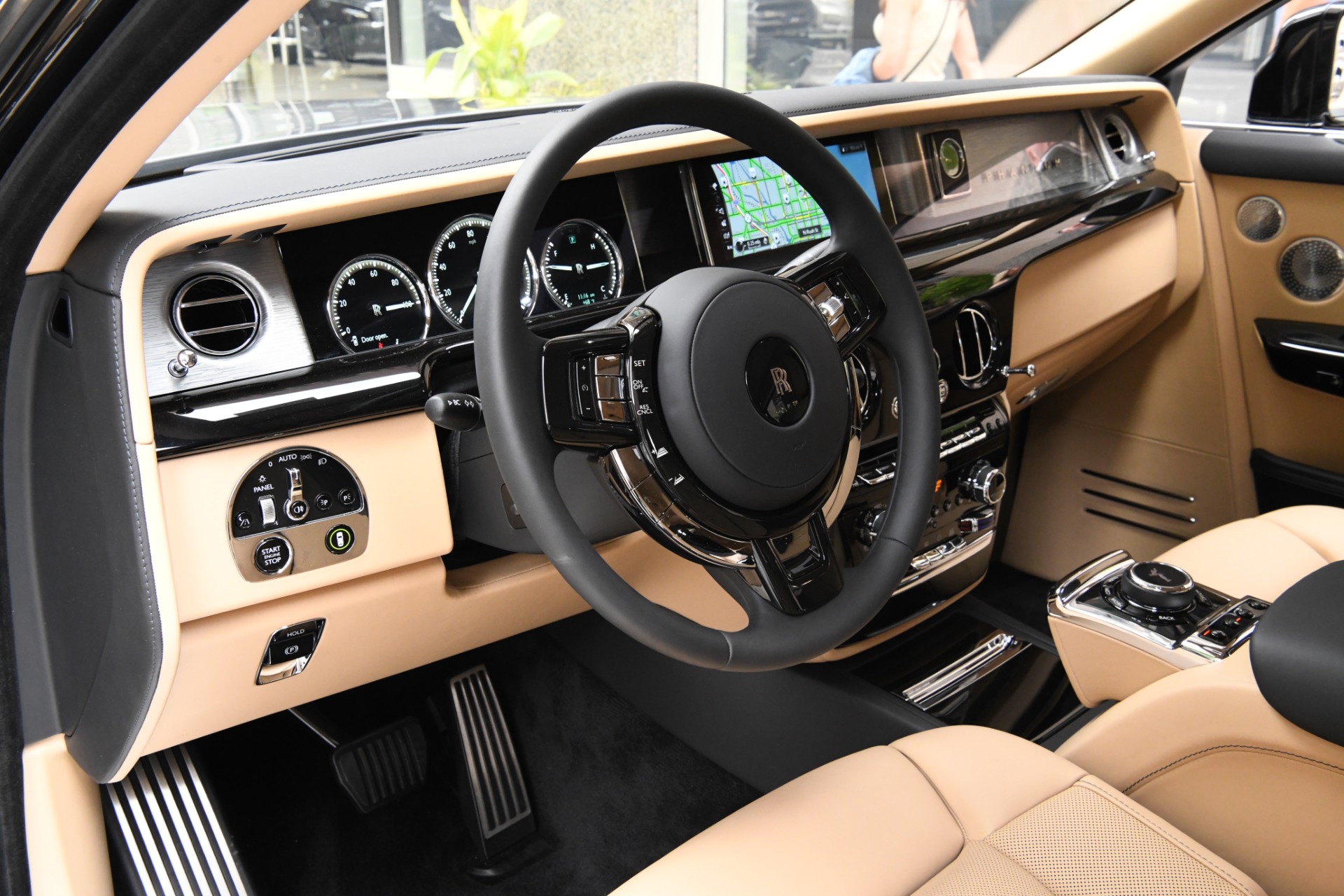 Used 2022 Rolls-Royce Phantom EWB For Sale ($624,996)