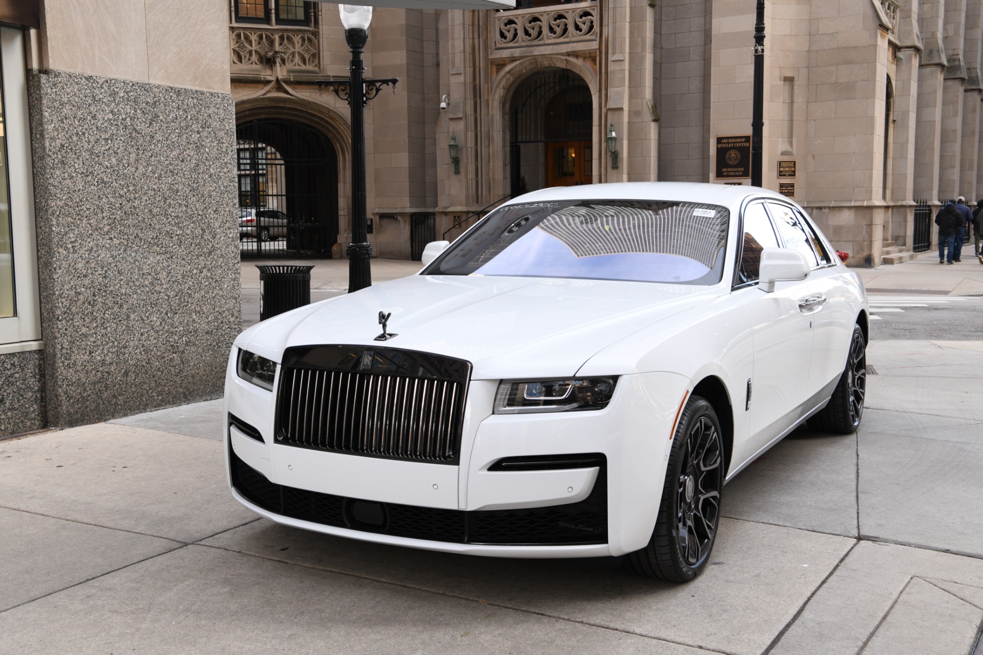 Used-2022-Rolls-Royce-Black-