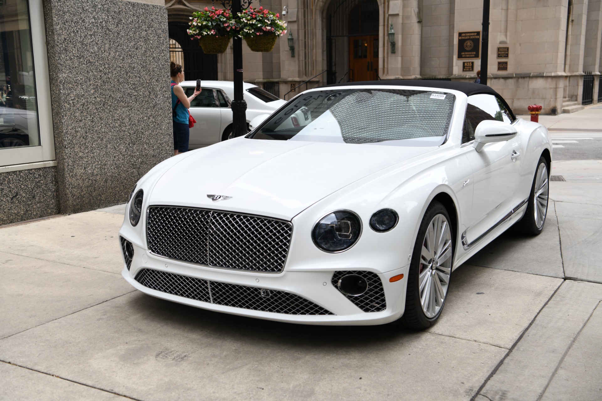 高級品市場 New-2023-Bentley-Continental- ビリヤード