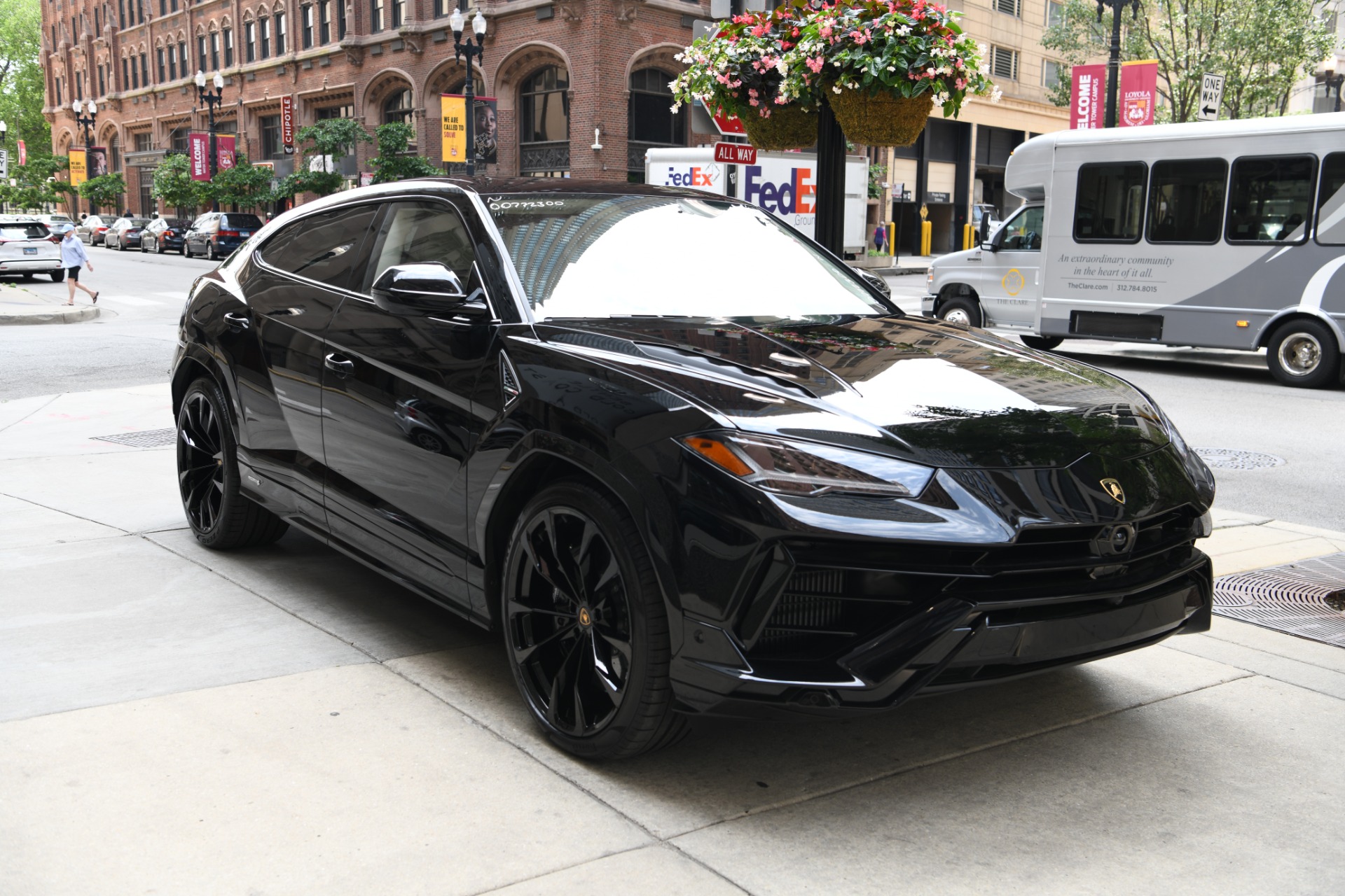 ルネ　ブルウス　S  美品 Used 2023 Lamborghini Urus S For Sale (Sold) | iLusso Stock