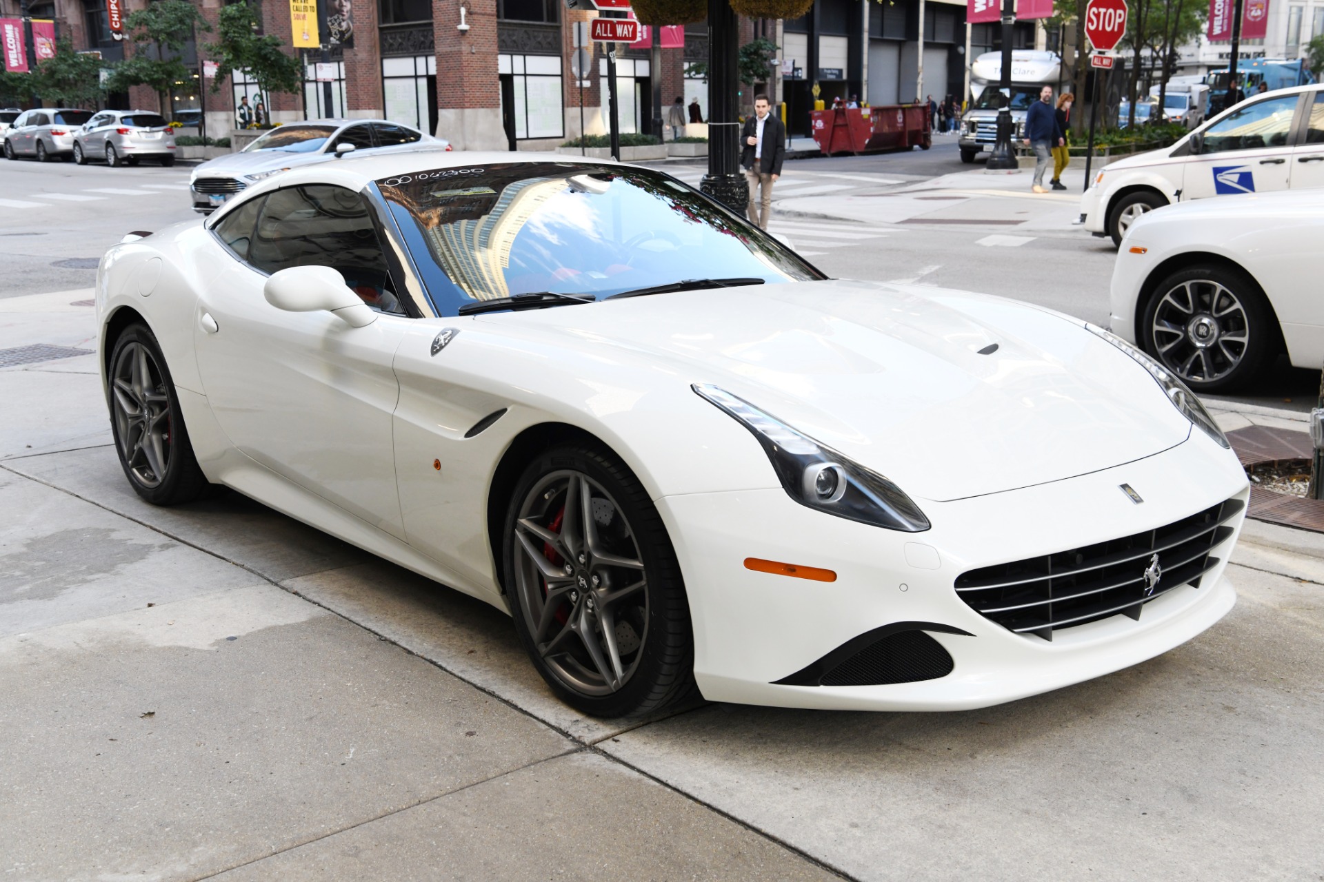 【未組立】Ferrari California T maxresdefault.jpg