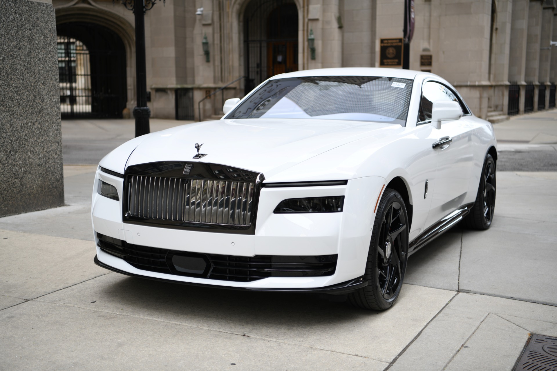 New-2025-Rolls-Royce-Black-