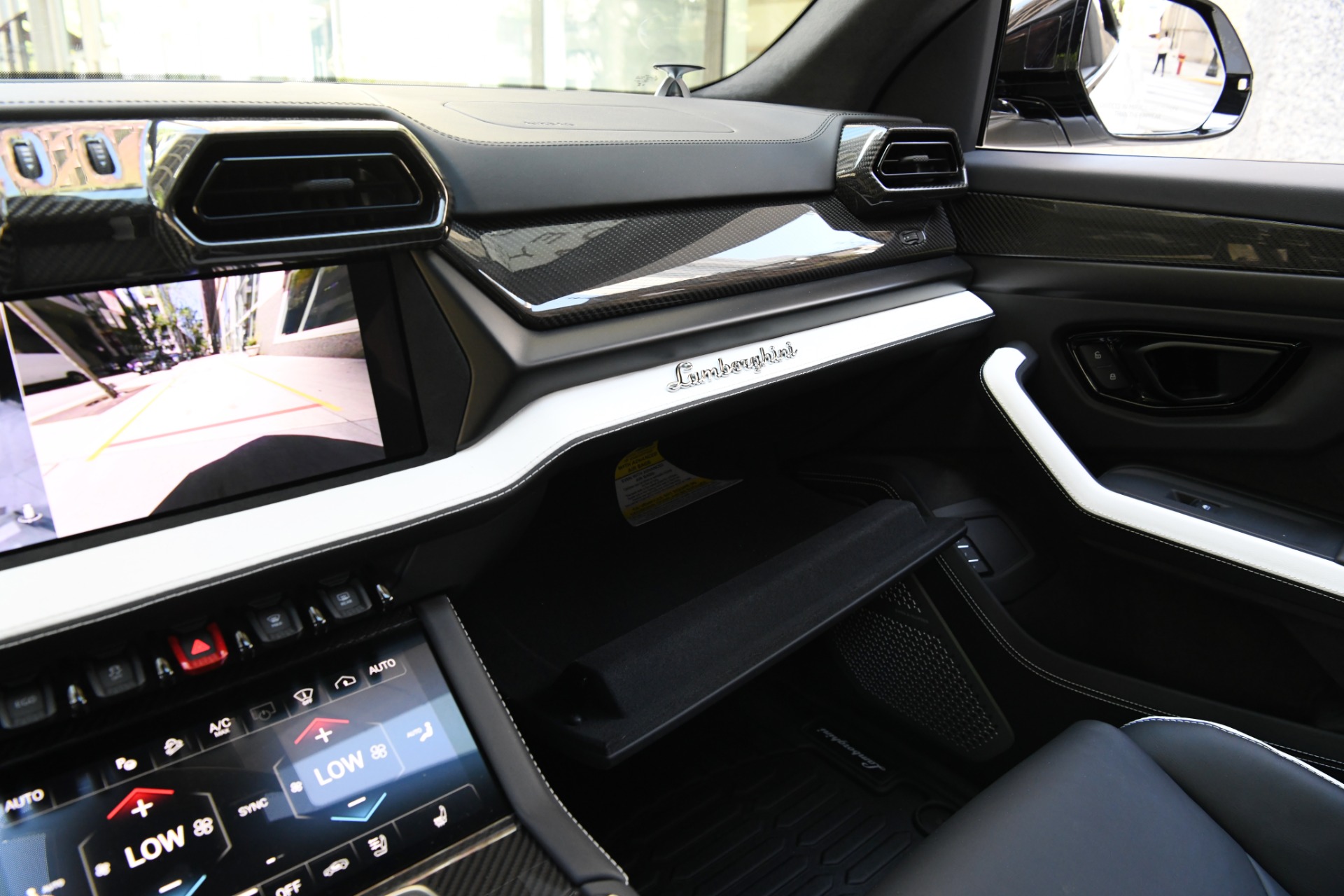 Used 2025 Lamborghini Urus SE For Sale (Call for price