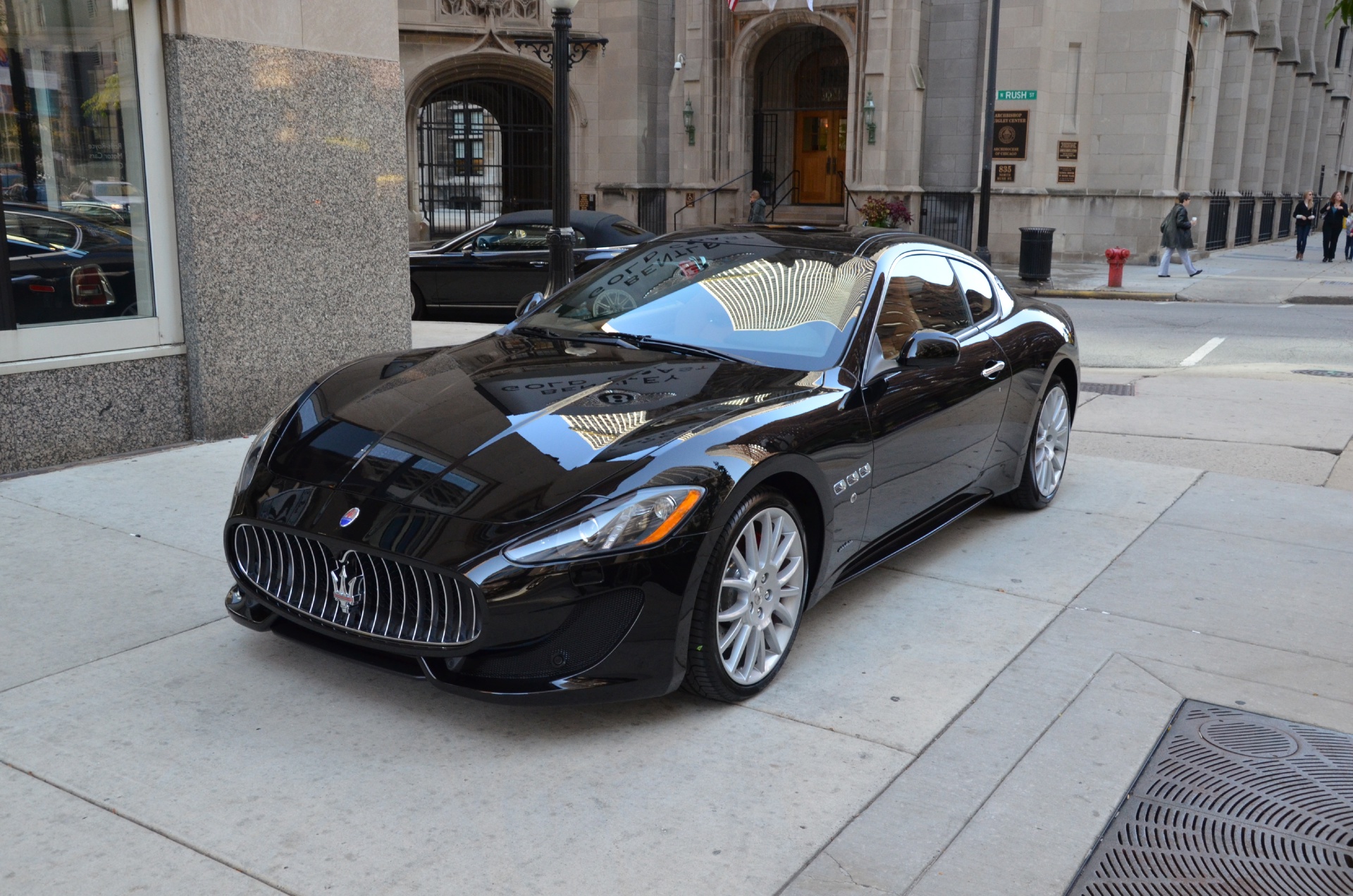 2013 Maserati GranTurismo 2dr Convertible - Research - GrooveCar