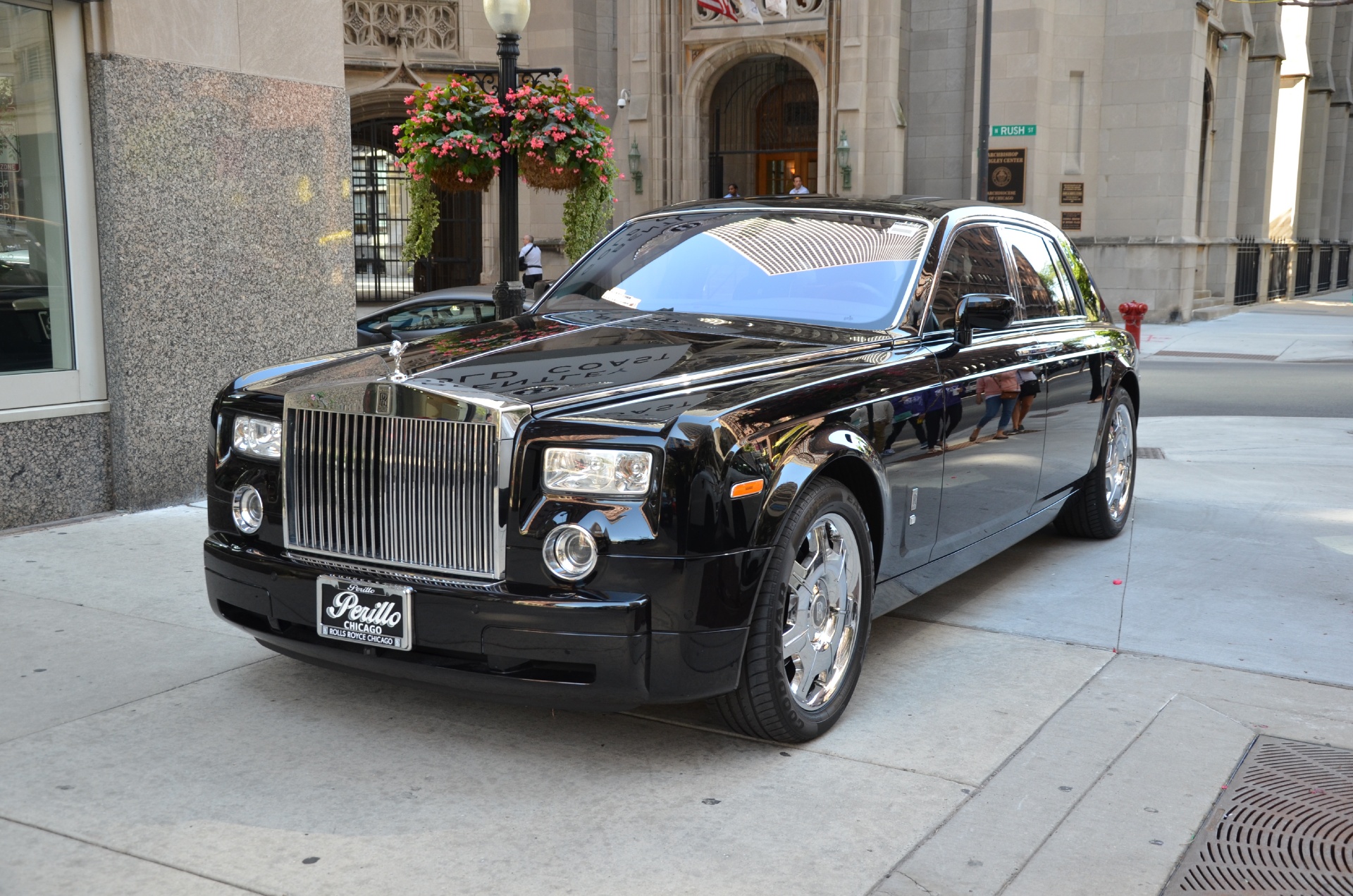 Used-2008-Rolls-Royce-Phantom-