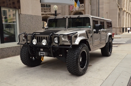Used 2003 HUMMER H1 Wagon For Sale (Sold) | Lamborghini Gold Used 2003 HUMMER H1 Wagon For Sale (Sold) | Lamborghini Gold