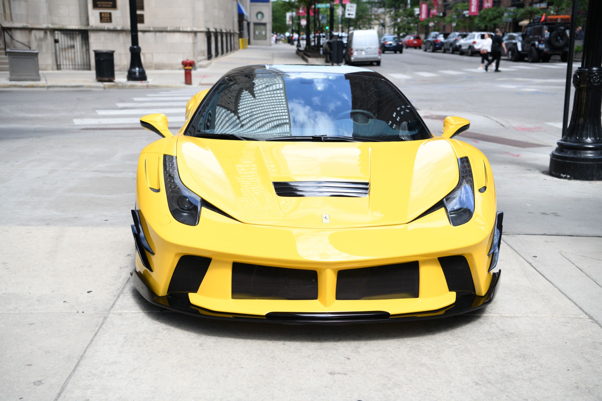 458イタリア イエロー系（黄色）の中古車を探すなら【グー