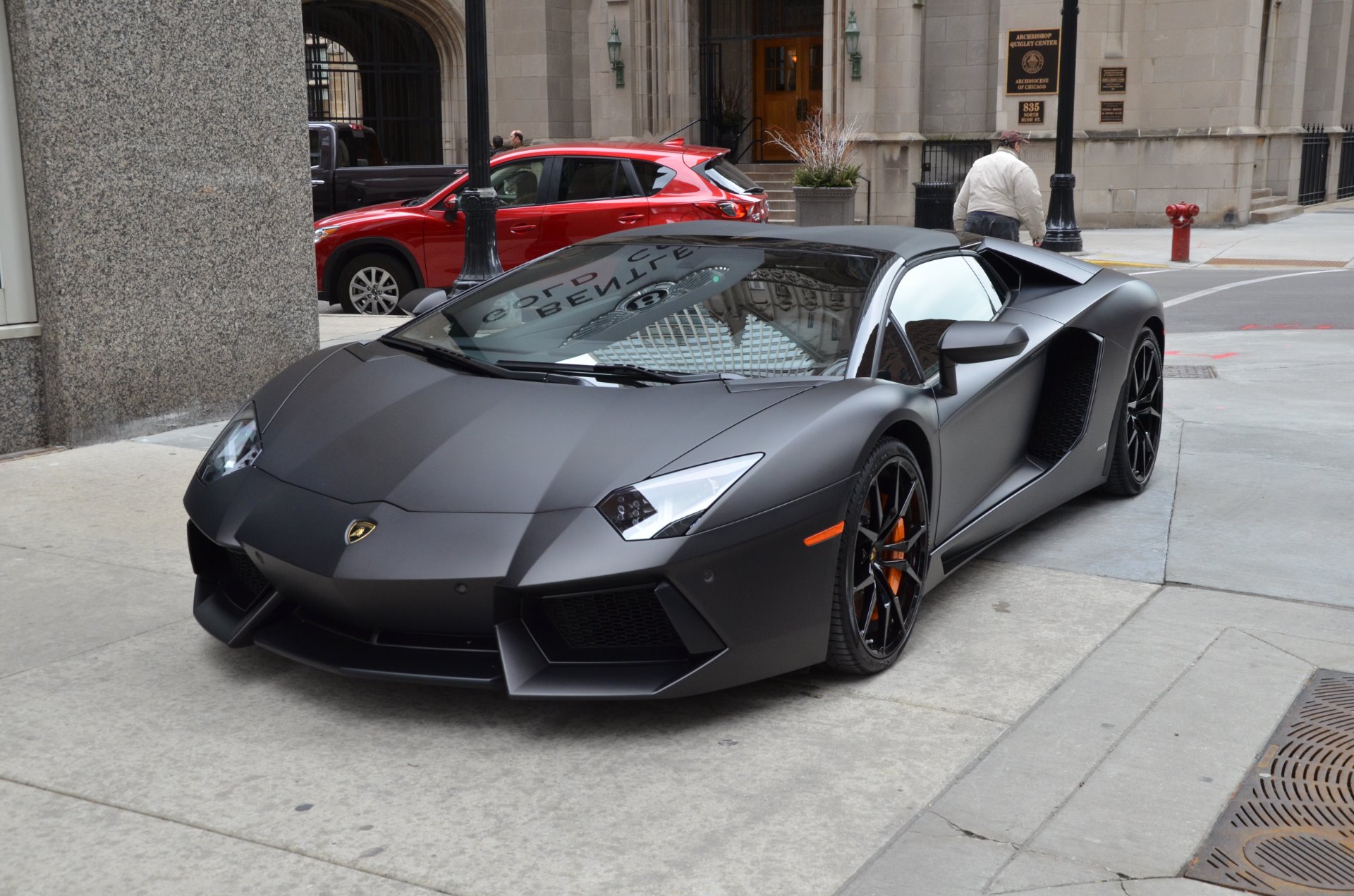 Lamborghini Aventador Roadster 2015 限定版 2015 Lamborghini Aventador 2dr Conv Features and Specs