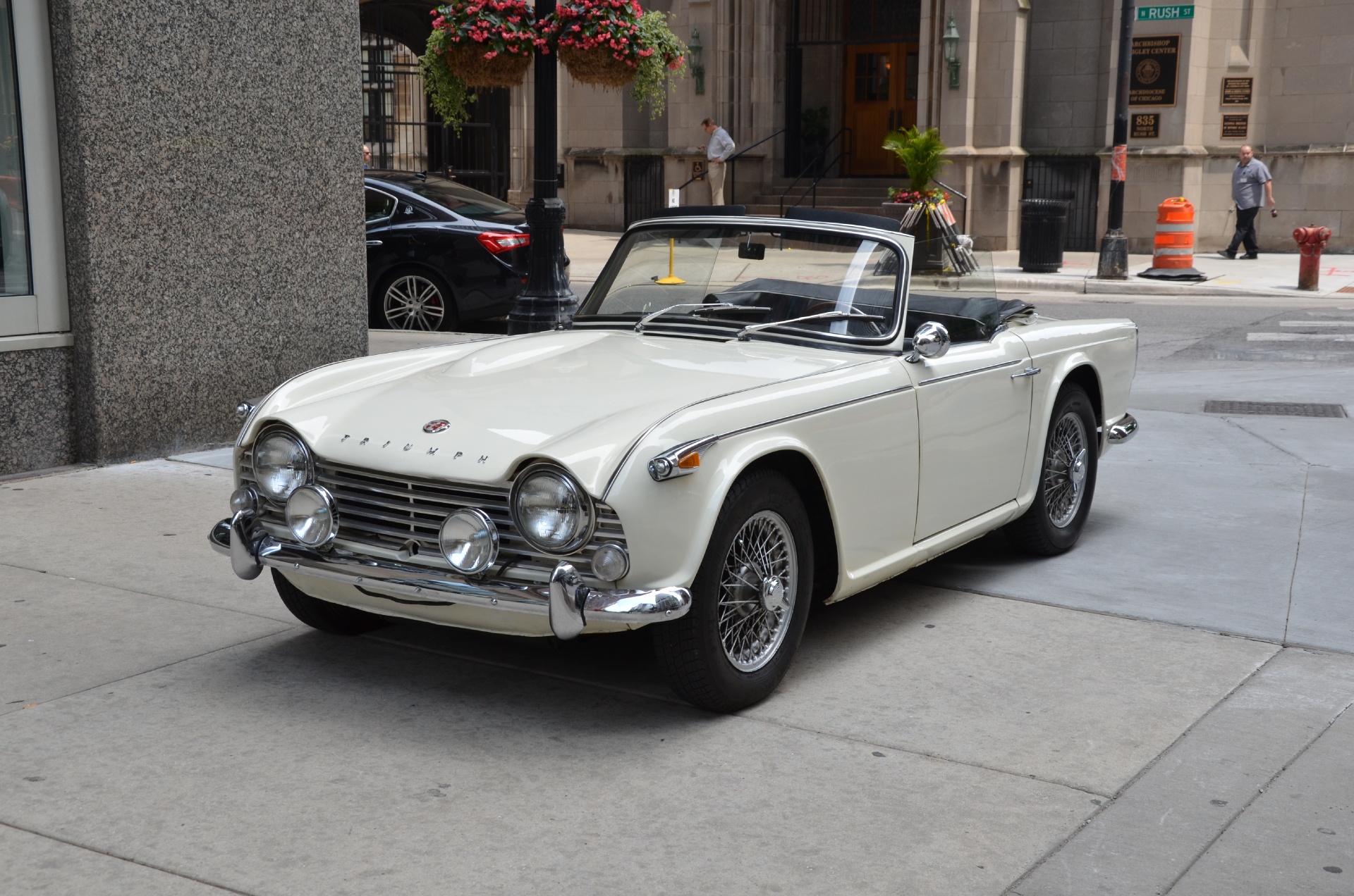Used 1966 Triumph TR4A IRS For Sale (Sold) | Lamborghini