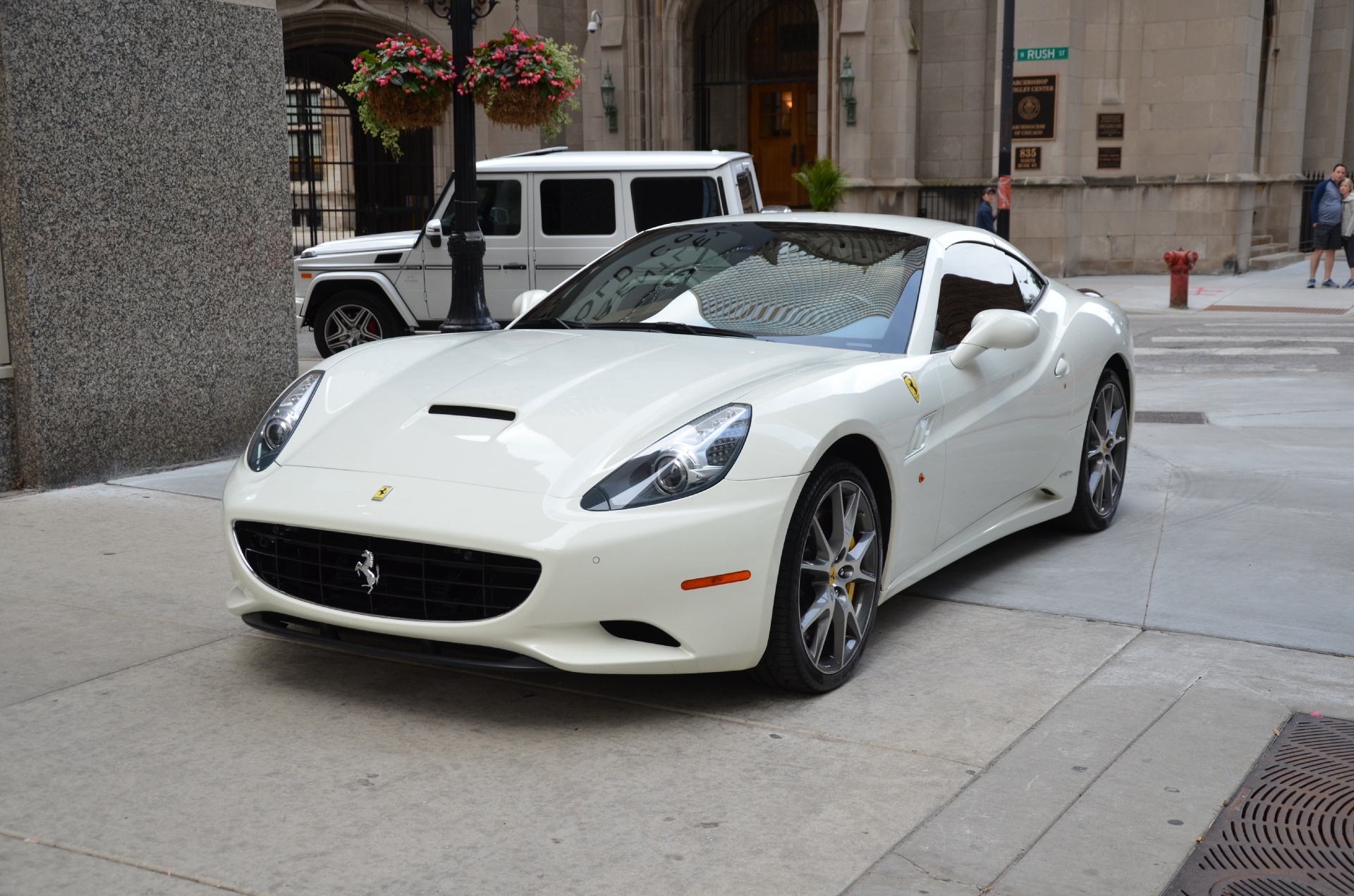 Ferrari California カタログ 436A9858-42474-scaled.jpg