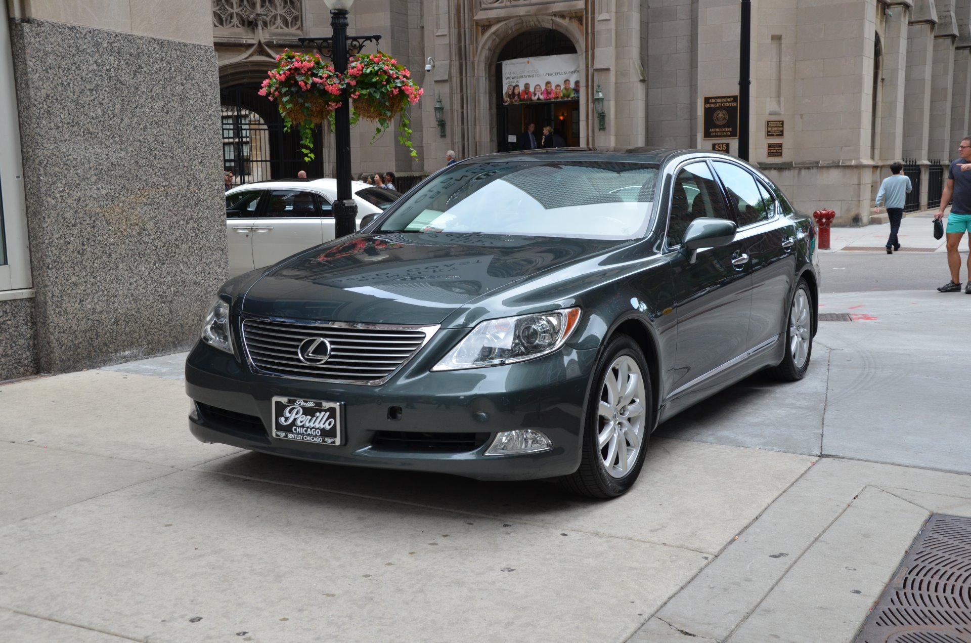 2007 Lexus LS460 Base with 20x9 Aodhan Ls009 and Achilles 245x35 on  Coilovers | 877665 | Fitment Industries