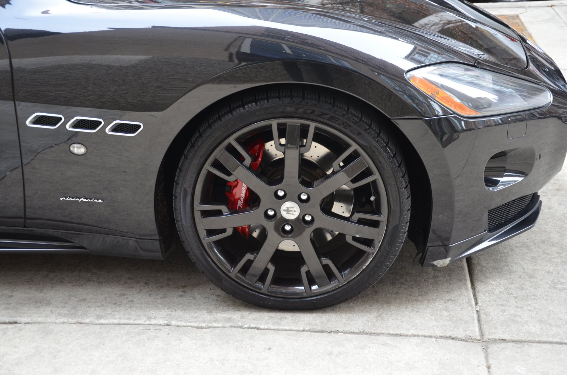 Maserati GranTurismo ボディカバー定価１0万以上 Maserati GranTurismo ボディカバー定価10万以上 Maserati