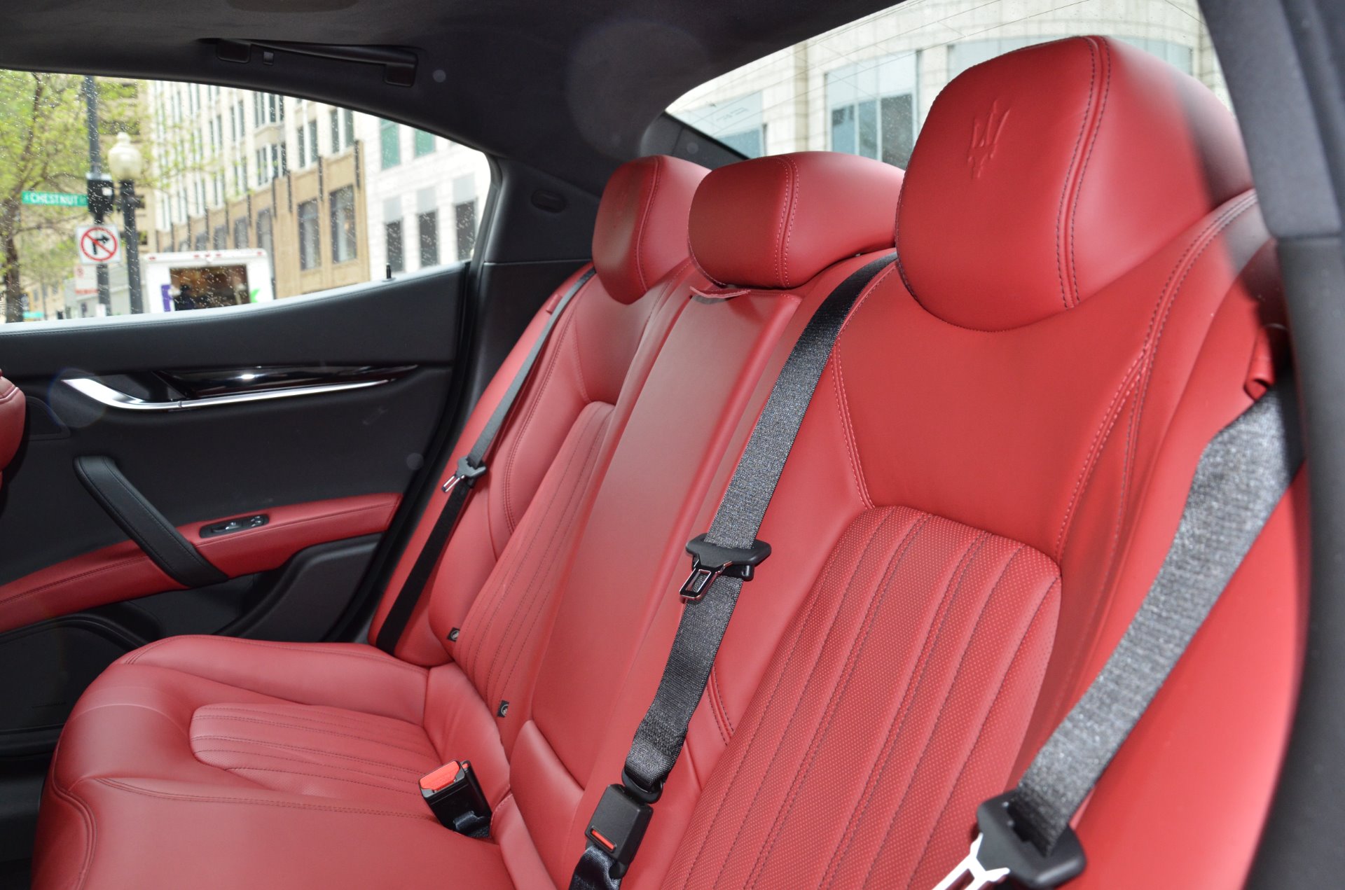 New-2017-Maserati-Ghibli-SQ4-S