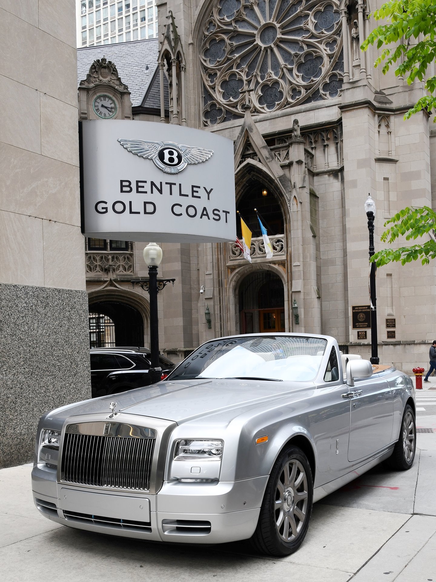 Used-2013-Rolls-Royce-Phantom-