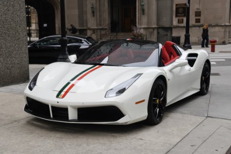 超高品質で人気の Sale For Spider 488 Ferrari 2017 Used (Sold) Lamborghini | 本棚・本収納