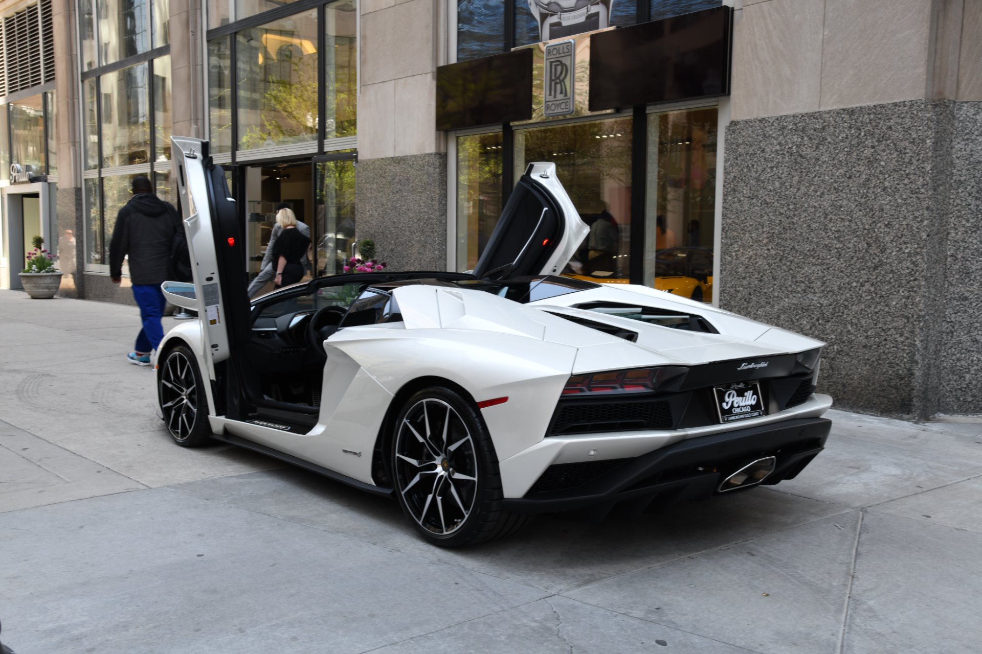 New 2018 Lamborghini Aventador Roadster S LP 740-4 S For