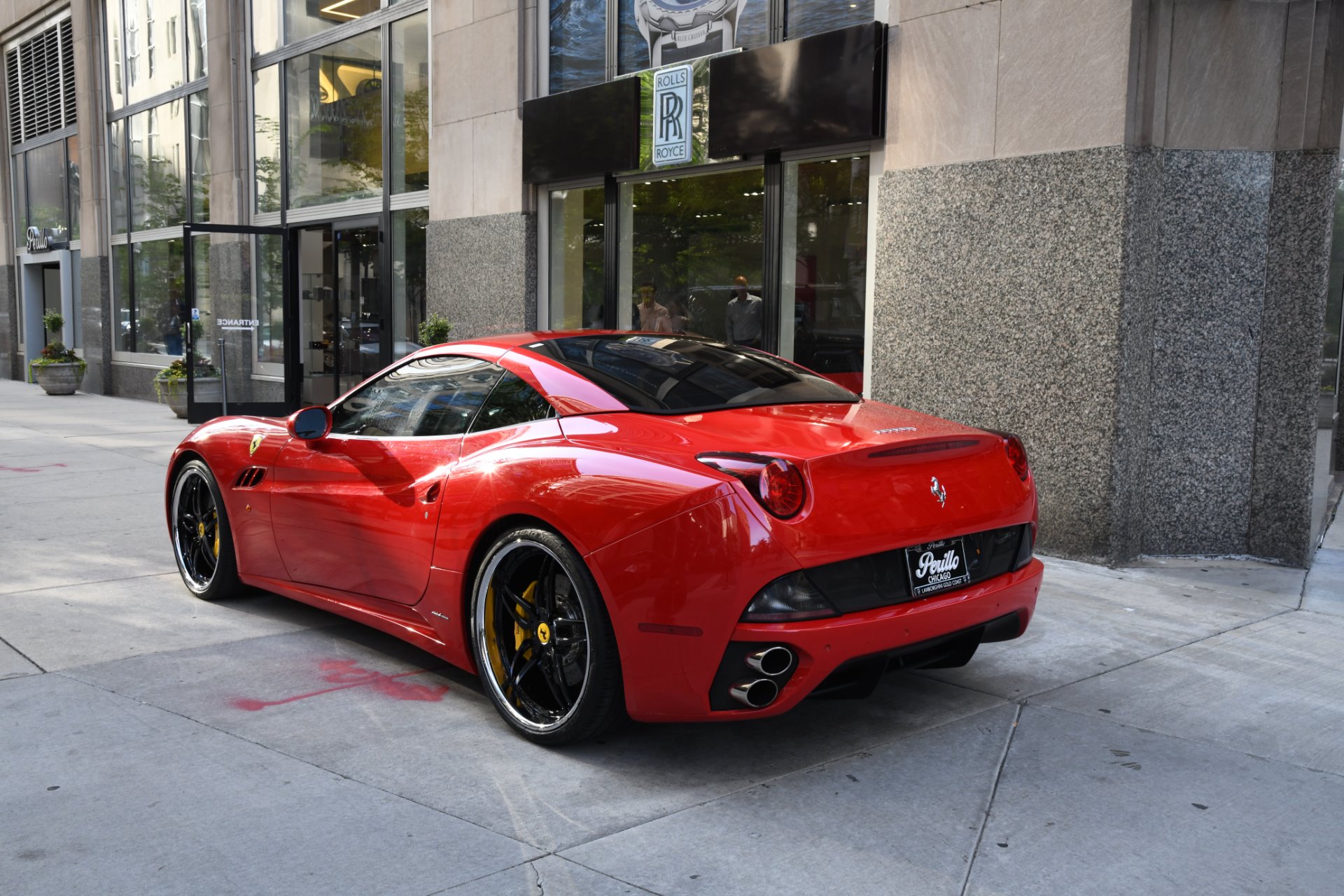 Ferrari California カタログ フェラーリ カリフォルニア カタログ PDF|オプション一覧 | 輸入