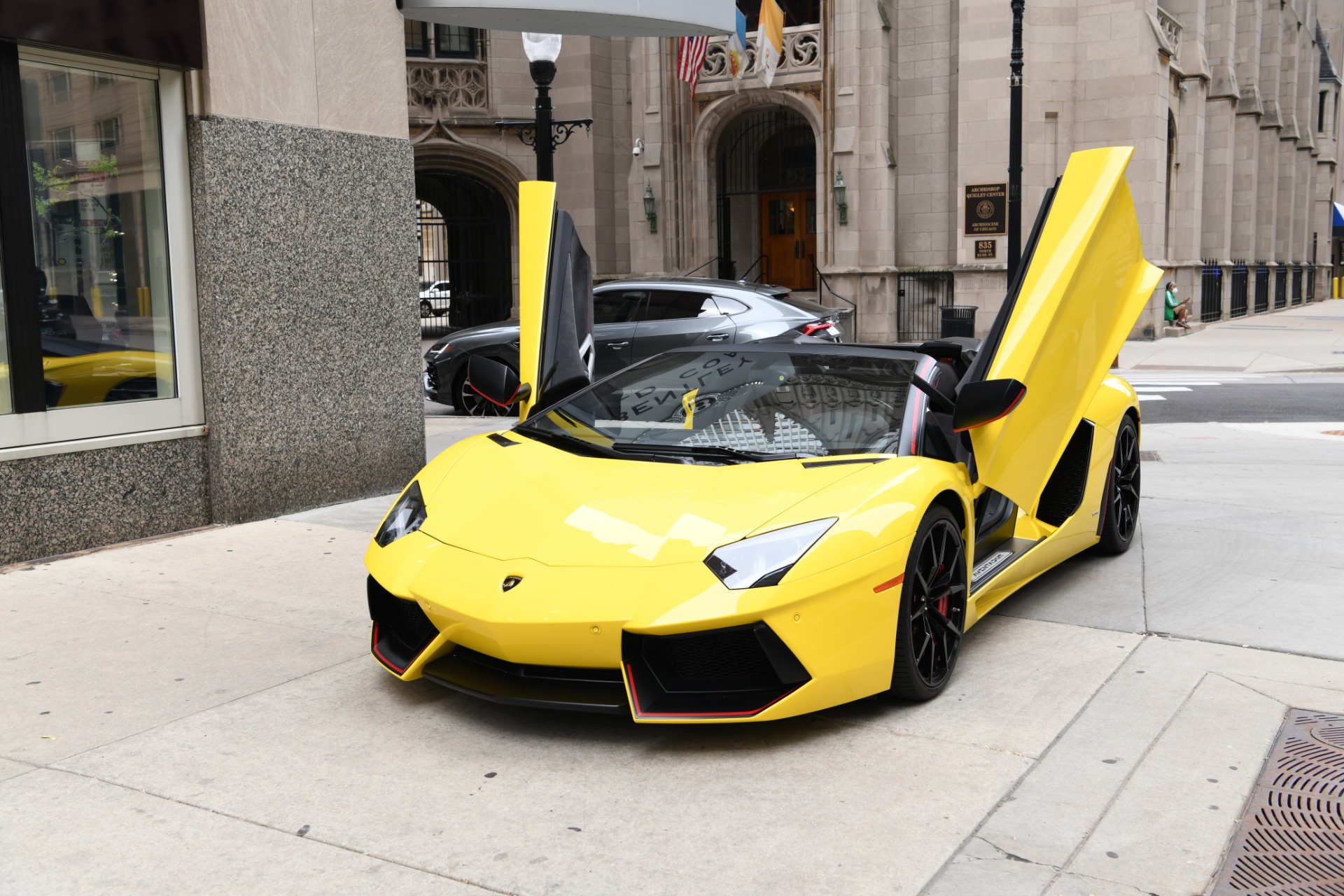 Used 2016 Lamborghini Aventador LP700-4 Roadster Pirelli