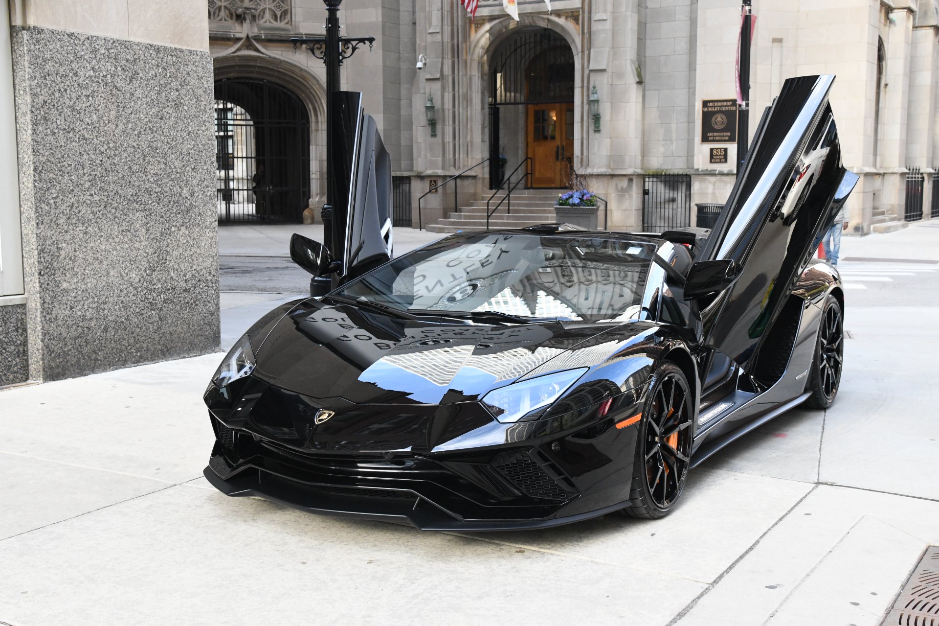 Used-2019-Lamborghini-