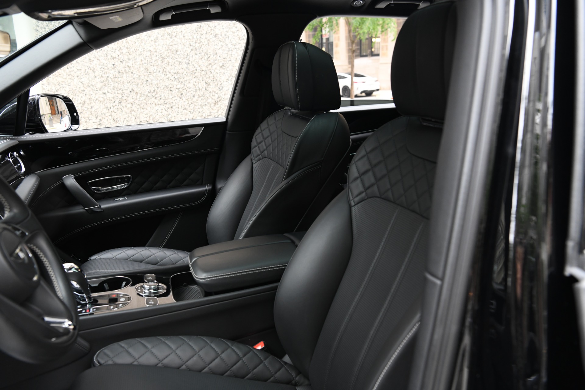 Used 2019 Bentley Bentayga V8 For Sale (Sold) | Lamborghini