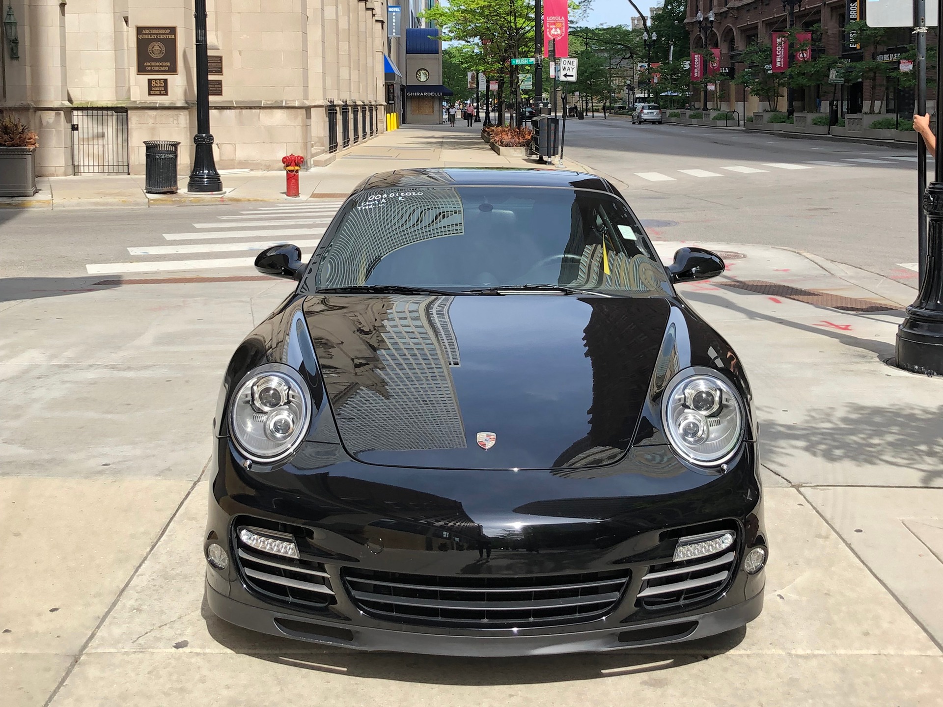 【未開封】アイドロン Porsche 911 Turbo S 2011 イエロー Used 2011 Porsche 911 Turbo S Turbo For Sale (Sold