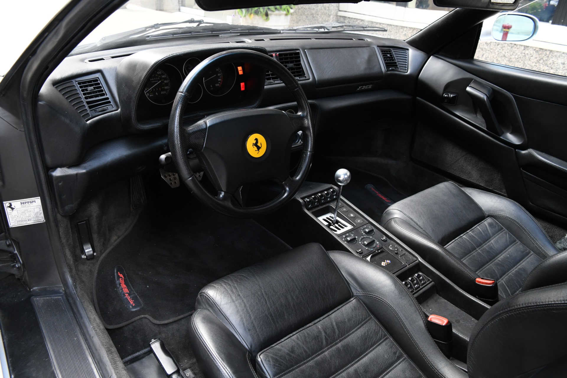 RICH品　F355 berlinettaリヤガーニッシュ（純正品） 1998 Ferrari F355 Spider VIN: ZFFXR48AXW0112002 for Sale
