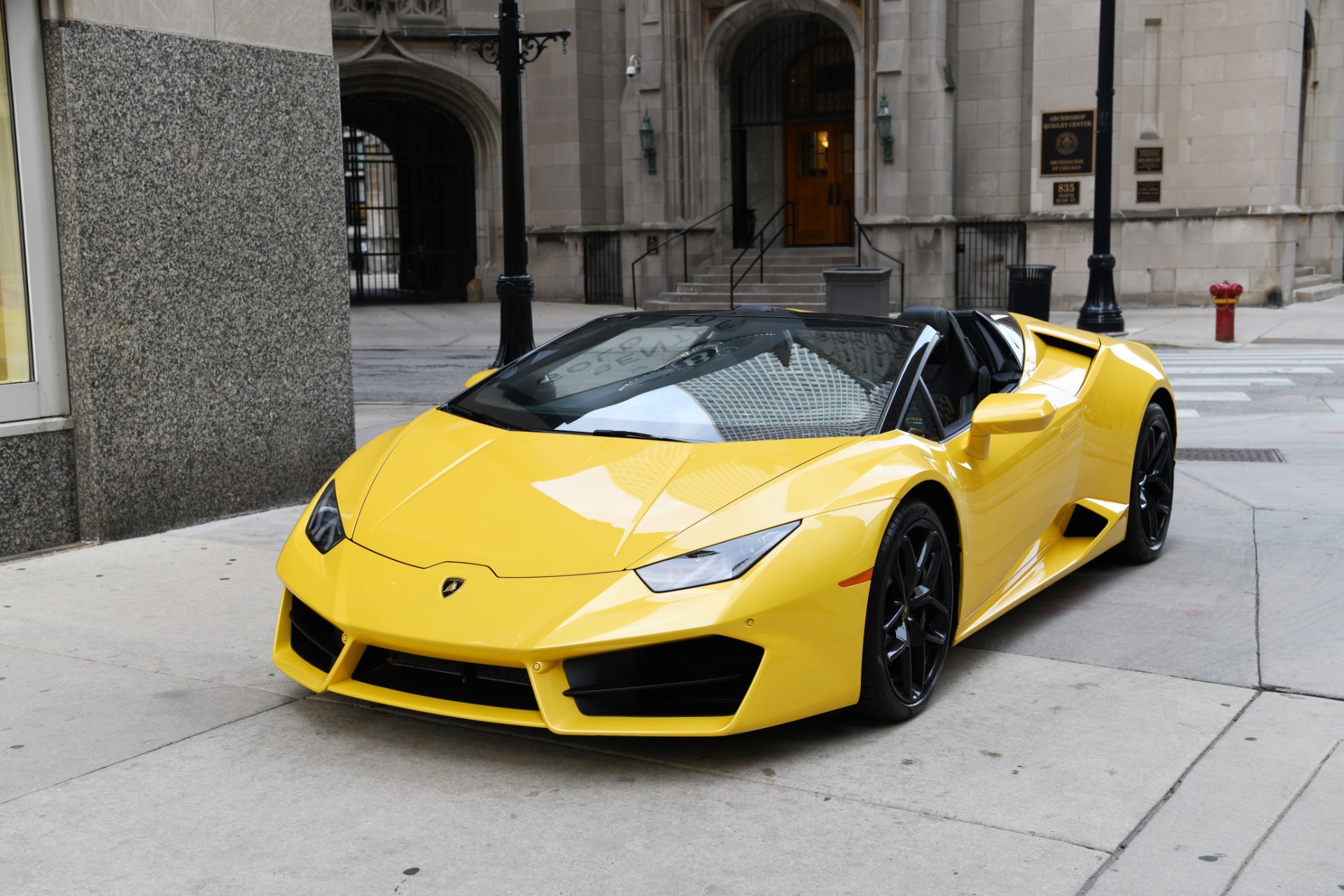 Used-2018-Lamborghini-Huracan- Used-2018-Lamborghini-Huracan-