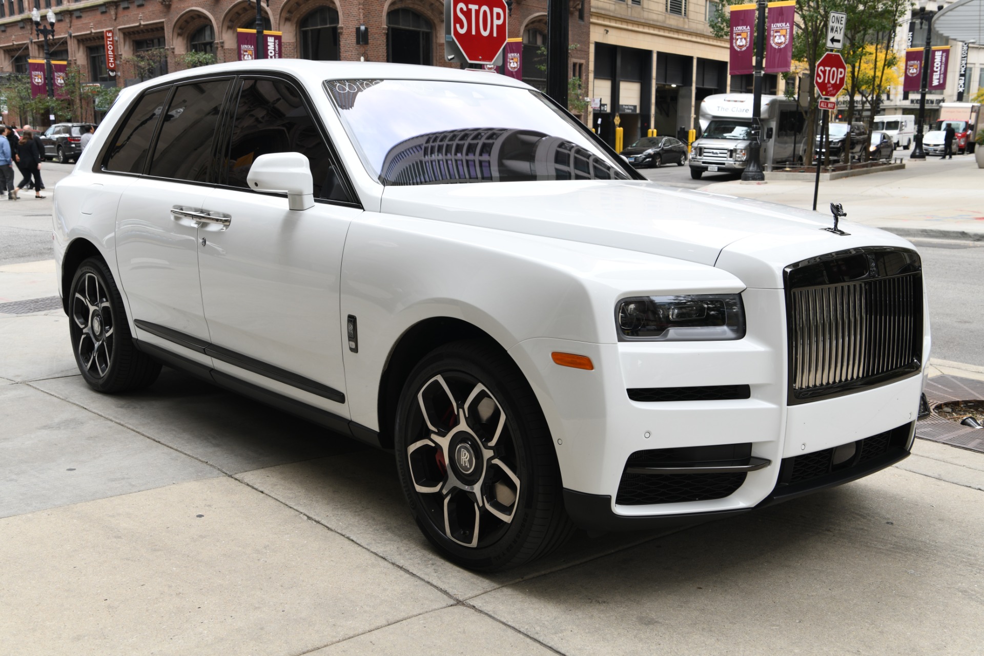 New 2021 Rolls-Royce Cullinan Black Badge For Sale ()