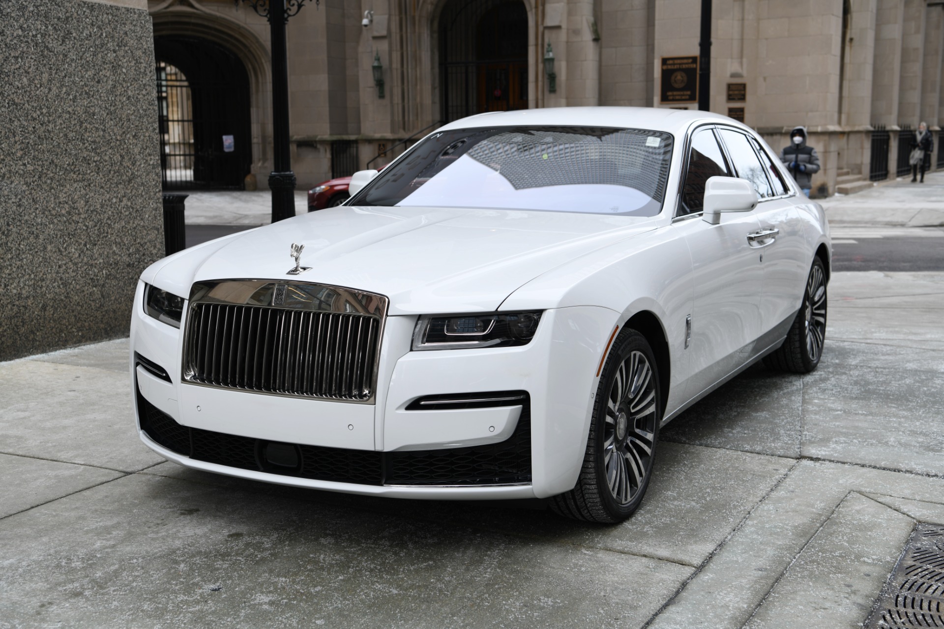 RollsRoyce Ghost 2021 ra mắt tại Mỹ giá bán từ 332500 USD
