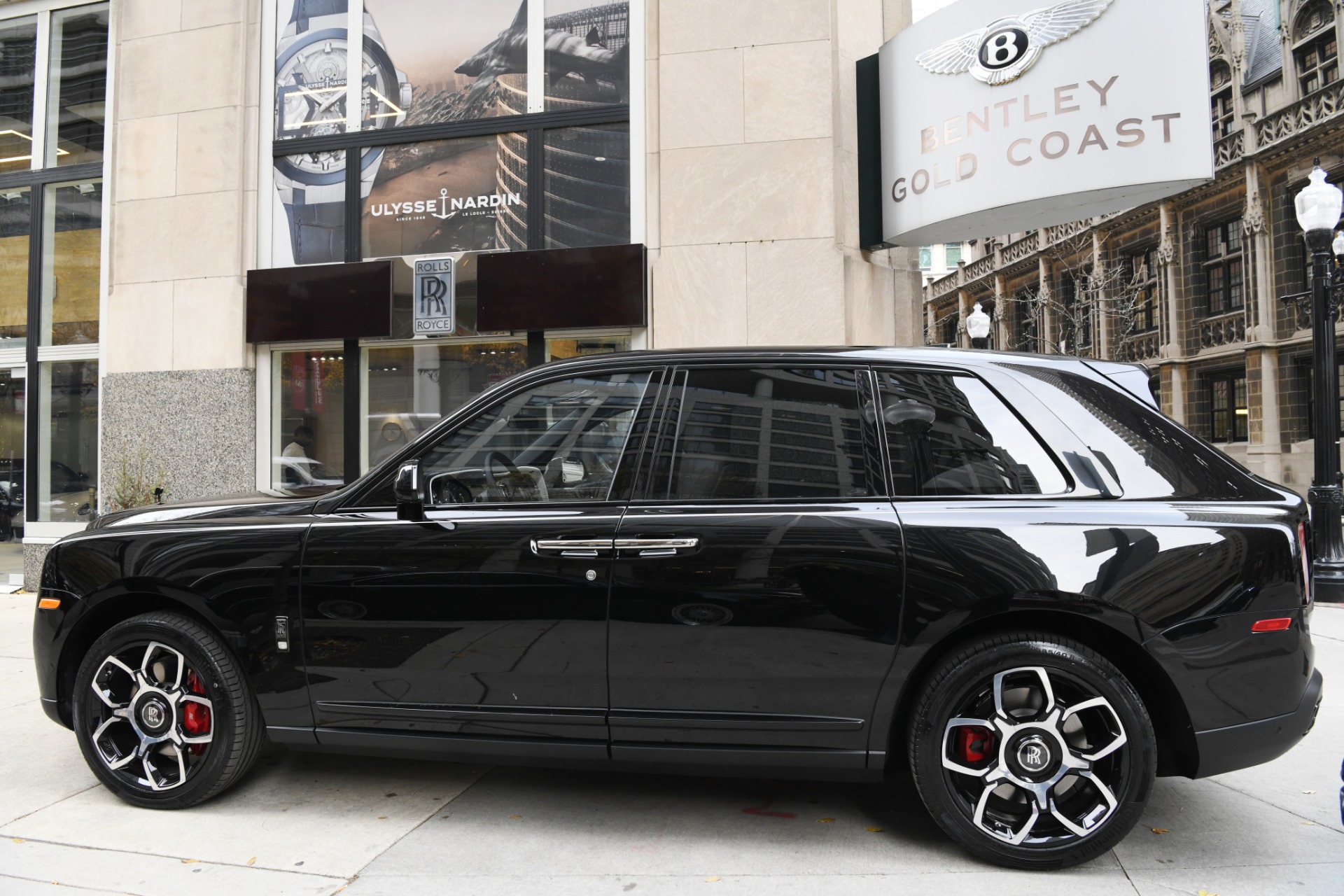 Pre-Owned 2022 Rolls-Royce Cullinan Black Badge Sport Utility in Highlands  Ranch #R216099A